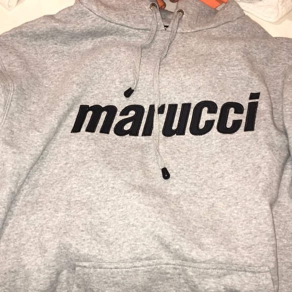 marucci pullover